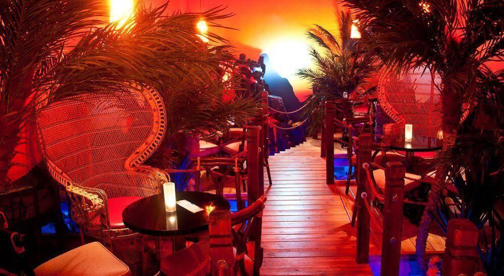 Hotel-Motel Coconut Труа-Рів'єр Екстер'єр фото